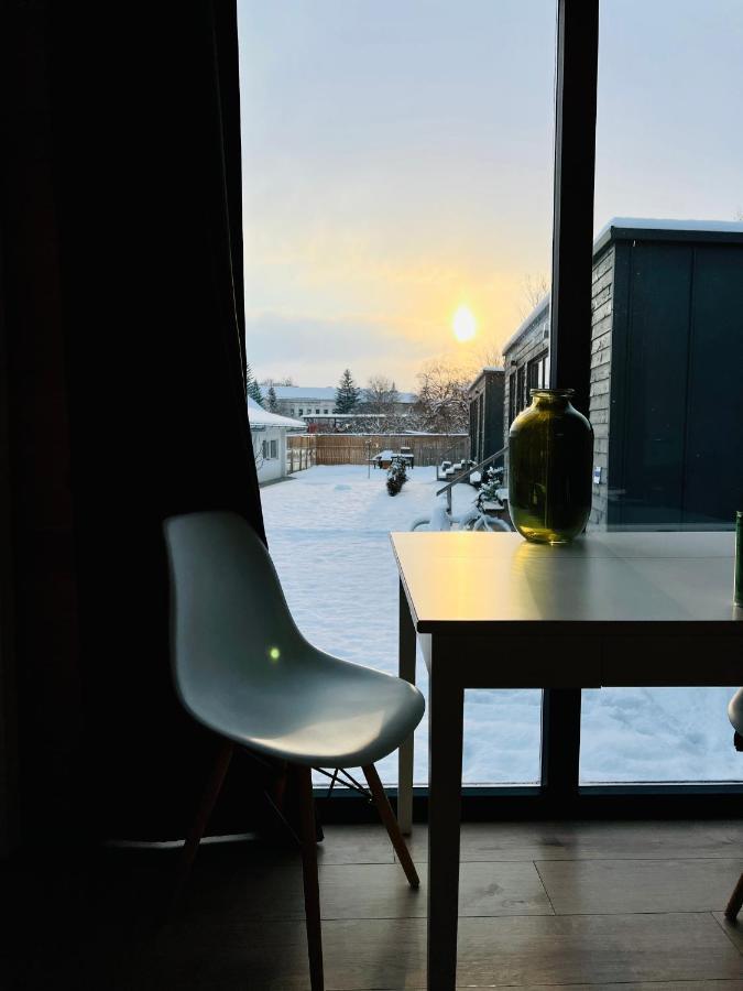 Pixel - Tiny Campus Villa Tîrgu Secuiesc Buitenkant foto